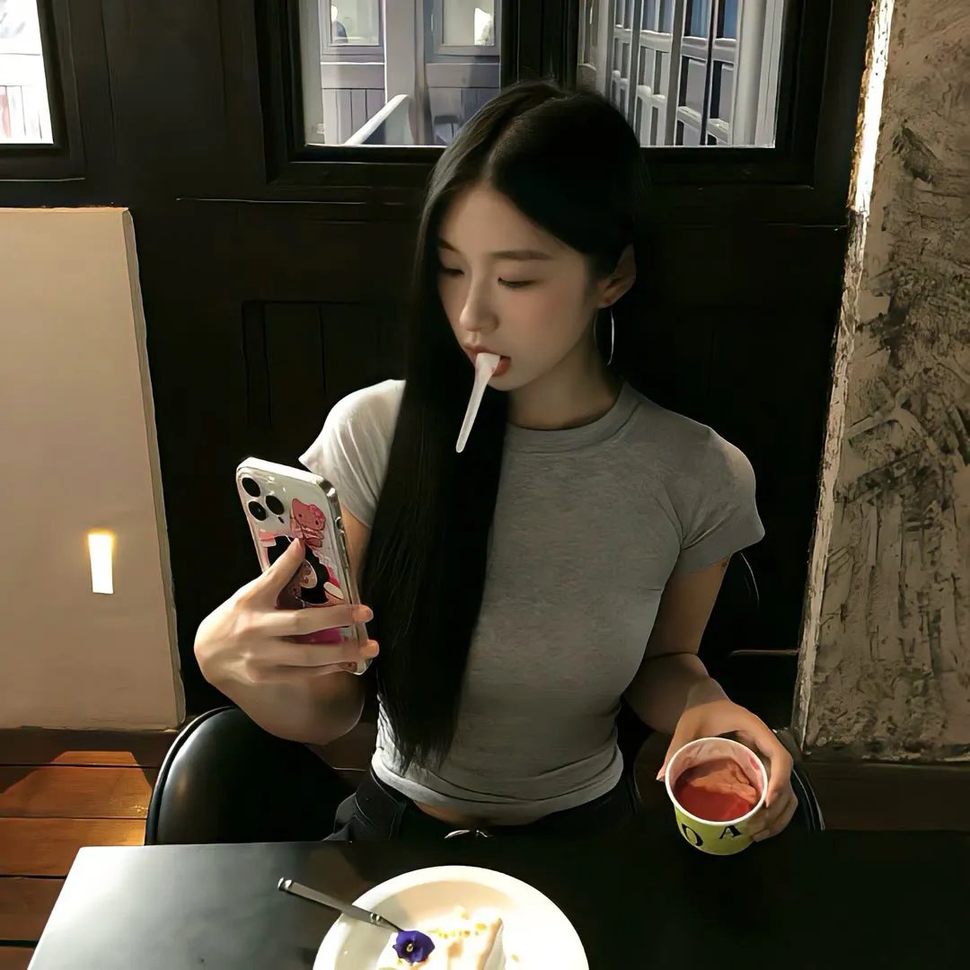 在江边